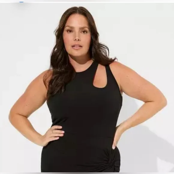 torrid Studio Knit High Neck Asymmetrical Cut Out Top size 3X - Picture 2 of 6